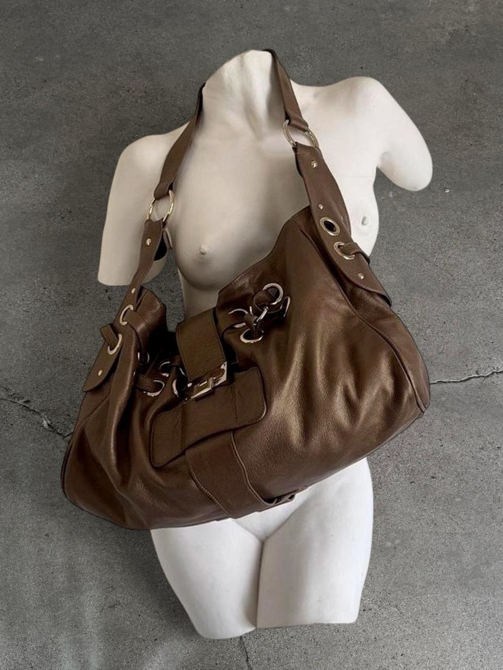 Vintage Brown Leather Shoulder Bag - Picture 3 of 7